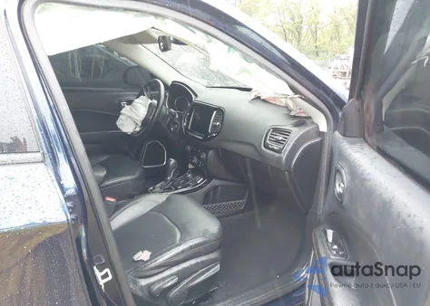 2020 Jeep Compass Limited 4X4 z USA, uszkodzony, nr VIN 3C4NJDCB7LT178471